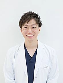 口腔外科　須賀先生